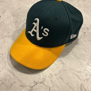Fitted New Era Dark Green and Gold Oakland